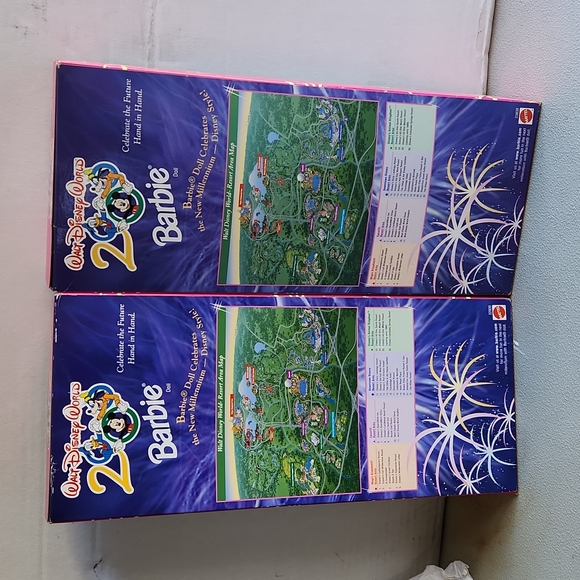 2 Walt Disney World 2000 Barbies - Picture 2 of 2